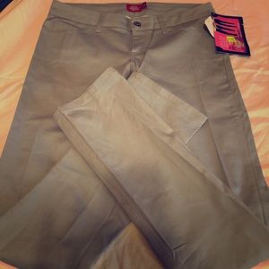 Brand new skinny pants